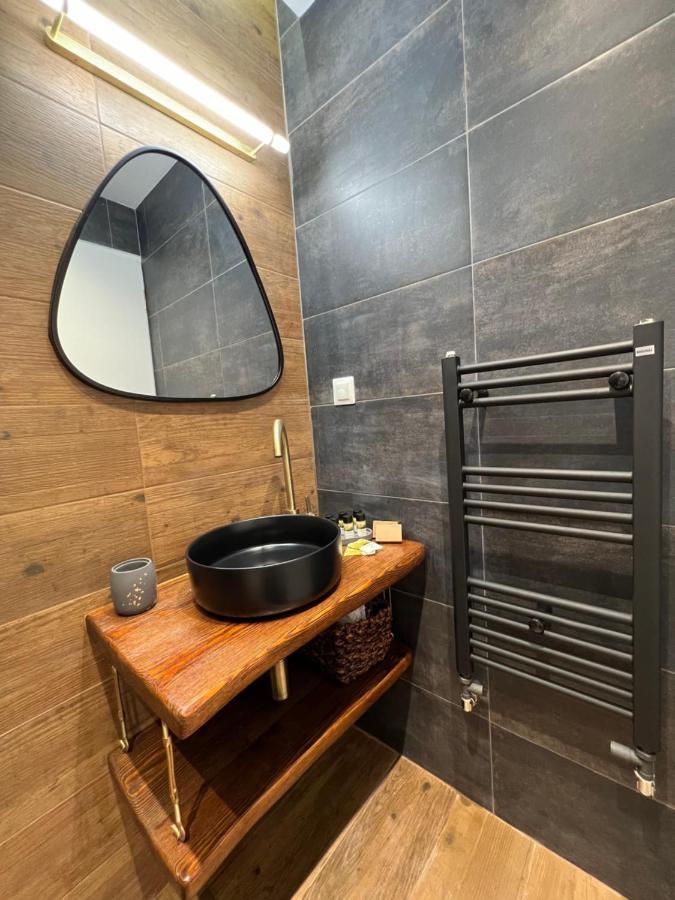 Apartament House In The Woods Kardítsa Zewnętrze zdjęcie