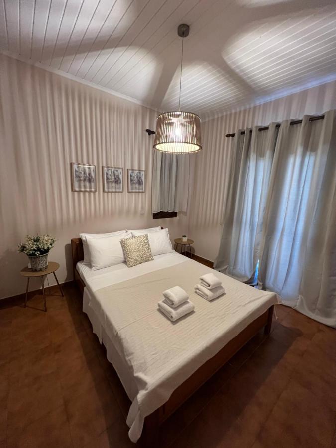 Apartament House In The Woods Kardítsa Zewnętrze zdjęcie